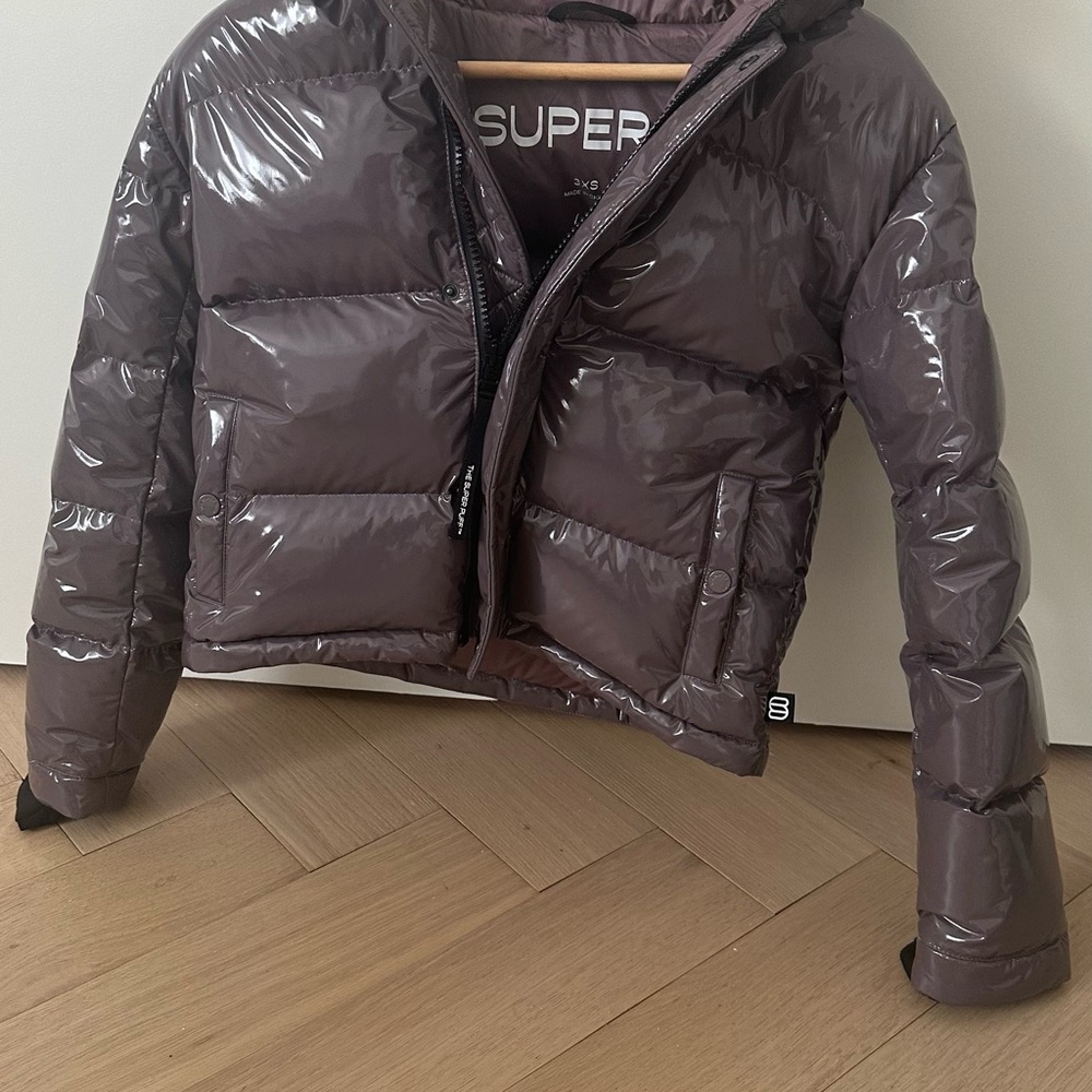 Aritzia Super Puff Glossy Jacket in Deep Purple